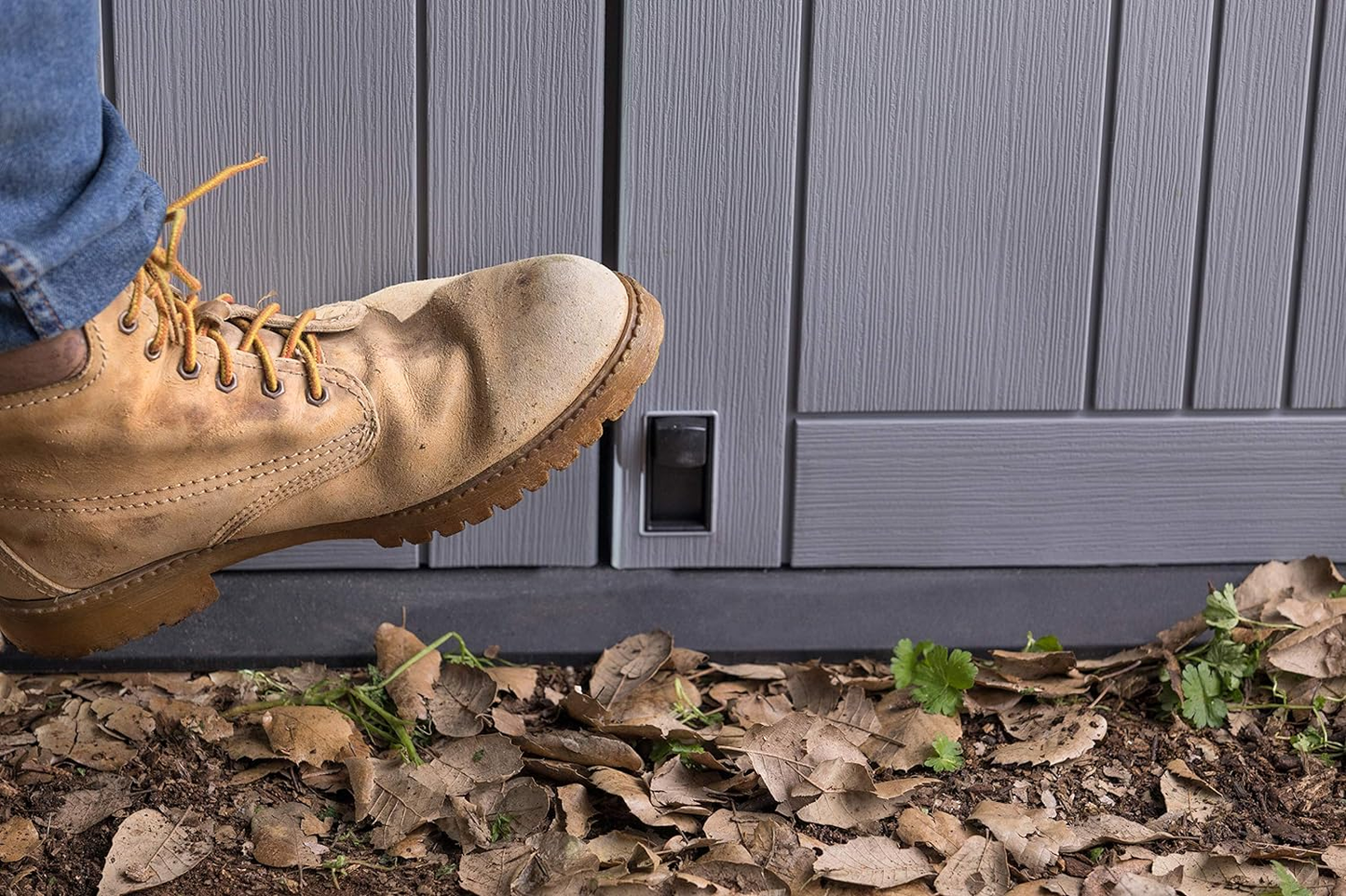 Store-It-Out Nova Outdoor Garden Storage Shed – Light Grey with Dark Grey Lid, 880L Capacity